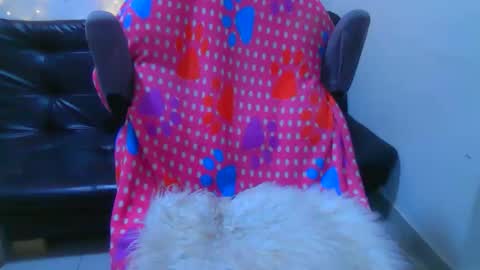 alixxe_ online show from 11/04/25, 08:19