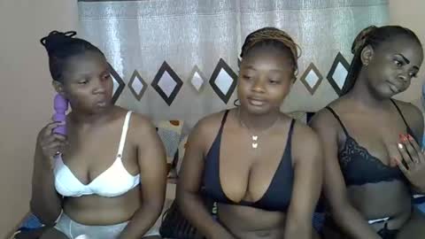 aliyah001 online show from 02/04/26, 01:28