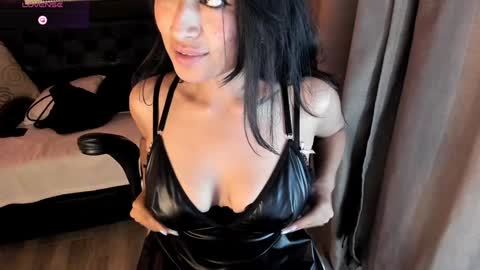 Alizee online show from 12/13/24, 05:38