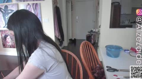 Alize Zaide online show from 01/05/25, 07:17