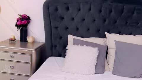 Aliz online show from 12/19/24, 10:34