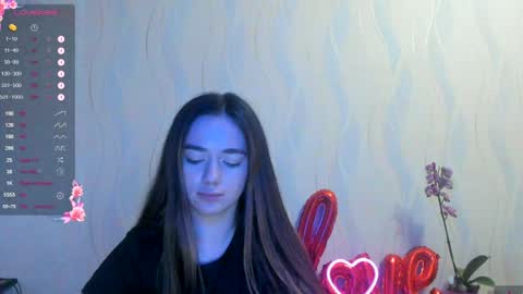 Allana online show from 05/25/26, 06:25