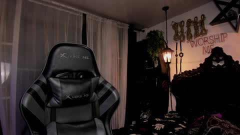   online show from 12/03/24, 01:30