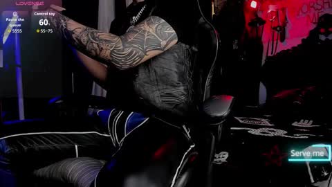   online show from 11/22/25, 05:56