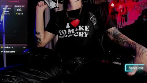   online show from 11/26/25, 06:20