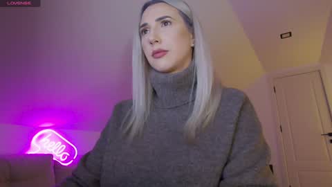 A day u didnt smile is a lost day online show from 02/17/26, 09:21