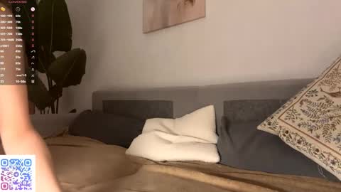 Anna online show from 04/11/26, 06:34