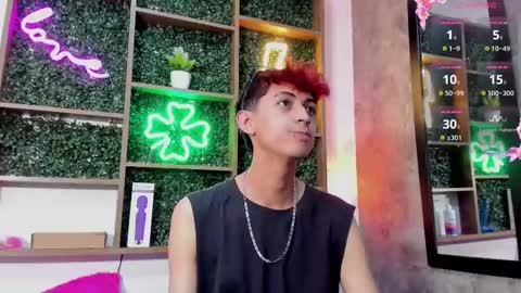 Snapshot of allen_starck chatting on 02/09/25, 04:14 Allen online show from 02/09/25, 04:14