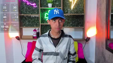 Snapshot of allen_starck chatting on 02/27/25, 03:25 Allen online show from 02/27/25, 03:25