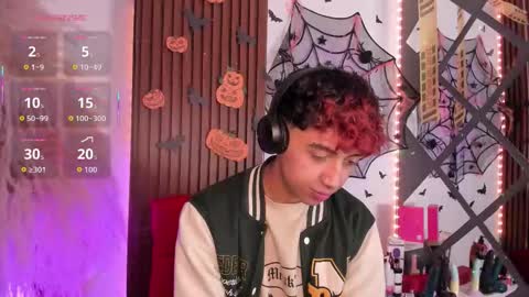 Snapshot of allen_starck chatting on 10/17/25, 02:37 Allen online show from 10/17/25, 02:37