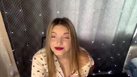 Emily online show from 01/18/26, 09:24