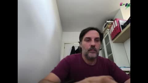 Snapshot of allenvic chatting on 10/30/25, 09:22 allenvic online show from 10/30/25, 09:22