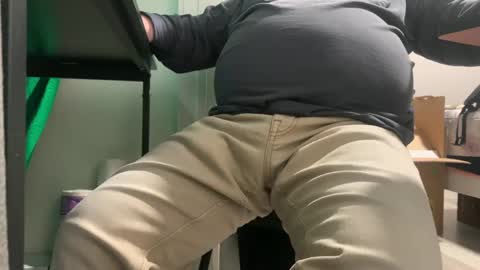 Allergictolove online show from 12/23/24, 10:01