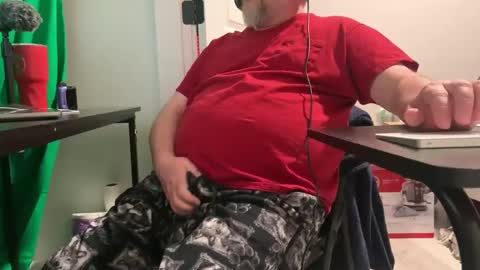 Allergictolove online show from 02/04/25, 12:29