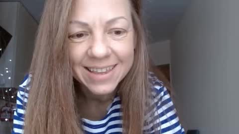 Snapshot of allexandraxxx chatting on 01/12/25, 11:28 allexandraxxx online show from 01/12/25, 11:28