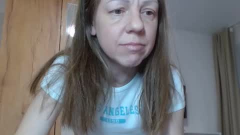 Snapshot of allexandraxxx chatting on 02/14/25, 07:54 allexandraxxx online show from 02/14/25, 07:54