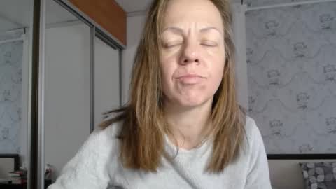 Snapshot of allexandraxxx chatting on 11/27/25, 12:18 allexandraxxx online show from 11/27/25, 12:18