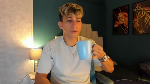 Allex online show from 03/02/25, 09:10