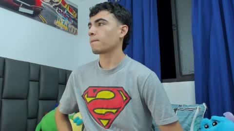 Snapshot of allexserrano chatting on 01/24/25, 06:03 Allex online show from 01/24/25, 06:03