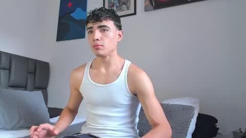 Snapshot of allexserrano chatting on 09/14/25, 07:35 Allex online show from 09/14/25, 07:35