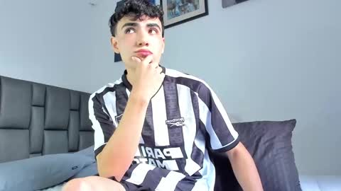 Snapshot of allexserrano chatting on 10/04/25, 08:40 Allex online show from 10/04/25, 08:40