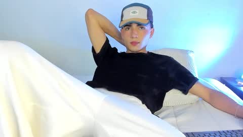 Snapshot of allexserrano chatting on 10/09/25, 11:58 Allex online show from 10/09/25, 11:58