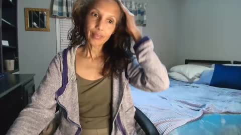 wishlist on bio online show from 10/14/25, 11:16