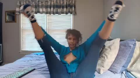 wishlist on bio online show from 10/23/25, 09:24