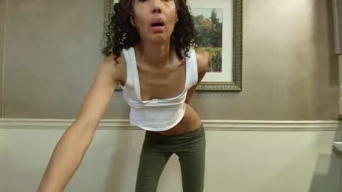 wishlist on bio online show from 01/12/26, 05:51