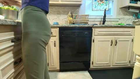 wishlist on bio online show from 01/17/26, 09:29