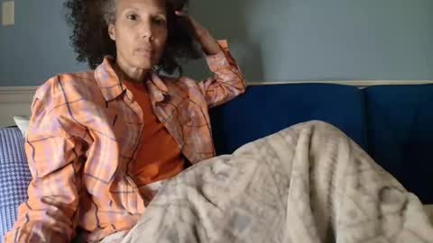 wishlist on bio online show from 04/05/26, 01:47