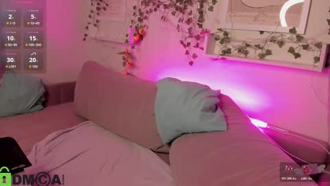 Snapshot of alli_aster chatting on 10/22/25, 02:45 alli_aster online show from 10/22/25, 02:45