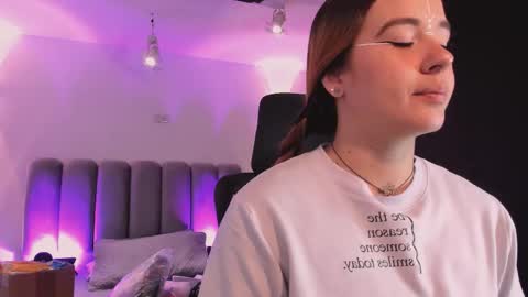 Snapshot of allicelover chatting on 10/03/25, 11:51 ALLICE online show from 10/03/25, 11:51