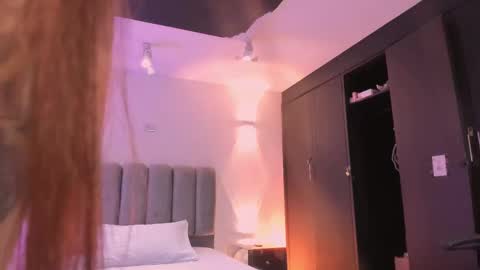 Snapshot of allicelover chatting on 11/22/25, 11:53 ALLICE online show from 11/22/25, 11:53