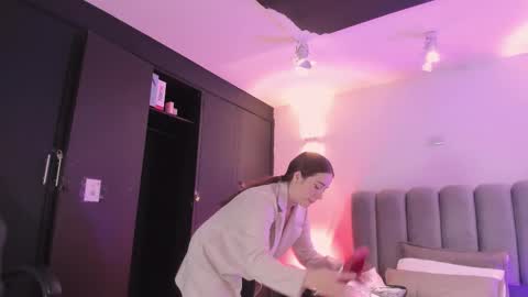 Snapshot of allicelover chatting on 12/03/25, 11:41 ALLICE online show from 12/03/25, 11:41