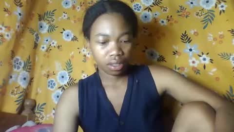 Snapshot of alliciax632770q chatting on 02/16/26, 03:35 alliciax632770q online show from 02/16/26, 03:35