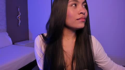 A L L I E online show from 04/08/26, 02:33