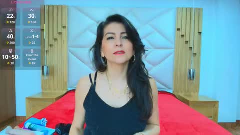 Aliie  online show from 11/18/25, 11:58