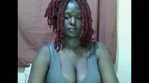 Snapshot of allie_quin chatting on 09/15/25, 09:15 Allie online show from 09/15/25, 09:15