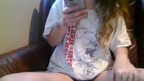 alliebearx online show from 12/14/25, 05:18