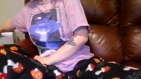 alliebearx online show from 02/23/26, 05:21