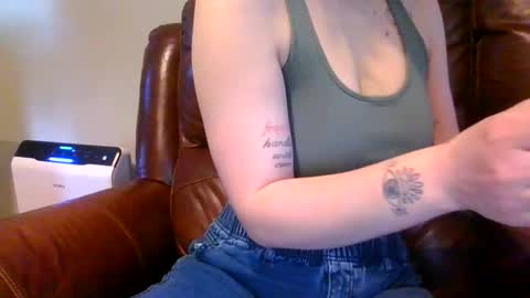 alliebearx online show from 02/28/26, 06:53