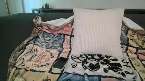 alliebearx online show from 06/16/26, 05:48