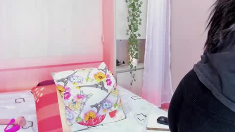 ALISON   online show from 03/23/26, 07:40