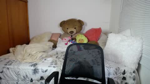 Allie  online show from 12/15/24, 10:47