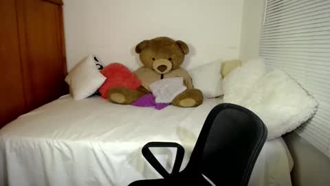 Allie  online show from 01/07/25, 11:24