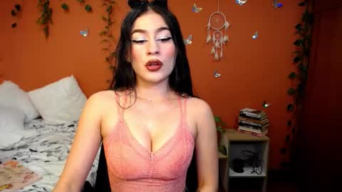 Allie  online show from 10/07/25, 03:42