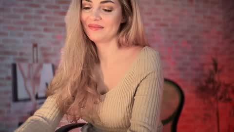 Allie online show from 12/19/24, 06:12