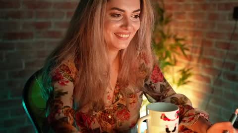 Allie online show from 12/29/24, 05:42