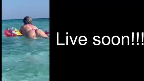 Allie online show from 10/03/25, 04:09